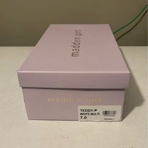 steve madden sandals